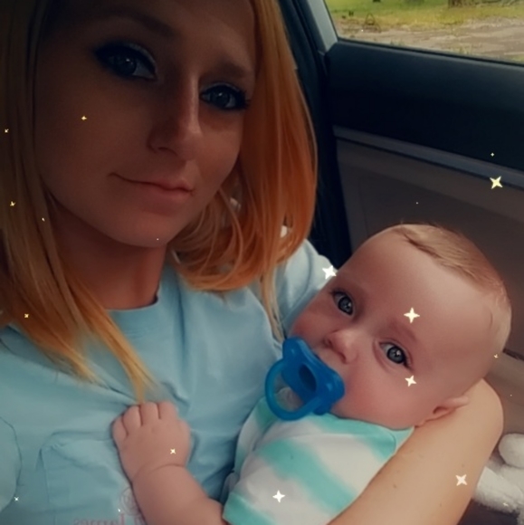 Meet your Posher, Rebecca - Picture 3 of 4